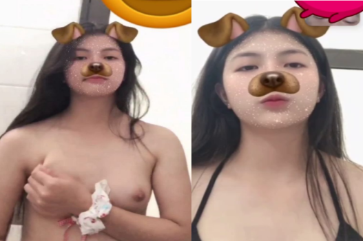 Thèm anh khoe cơ bắp khi gọi video call